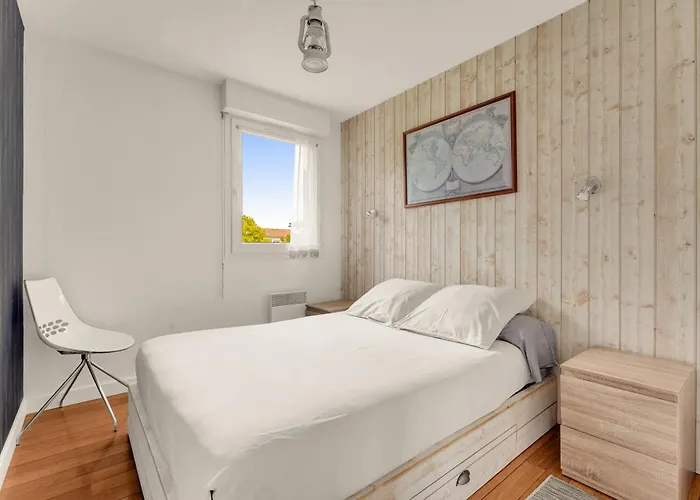 Apartman Le Jardin Des Muses - T3 Climatise Avec Terrasse, Piscine Et Parking