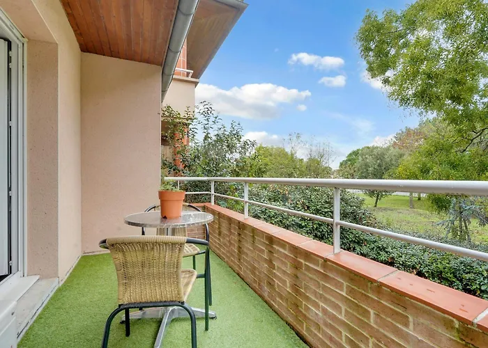 Le Jardin Des Muses - T3 Climatise Avec Terrasse, Piscine Et Parking Apartman *
